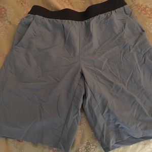 Men’s North Face shorts
